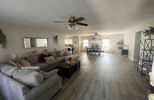 Spacious Austin Retreat for Families & Groups - Foto 35