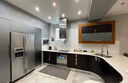 Appartement Standing piscine intérieur privatisée . - Foto 14