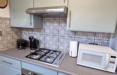 Cute Cottage in Egham Heathrow- 7 Guests 3 bedrooms - Foto 22