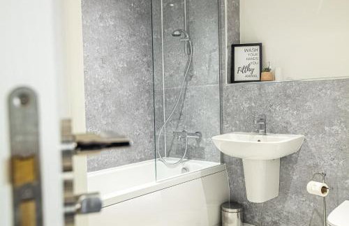 Modern Luxe 1 & 2 Bed Apts near Granby Plaza by Sojo Stay - Foto 24