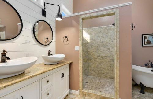 The Magnolia House in Old Town - Private Hot Tub - Foto 46