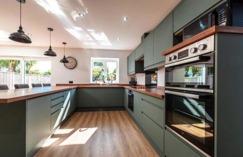 Where Style Meets Comfort The New Forest Home - Foto 2