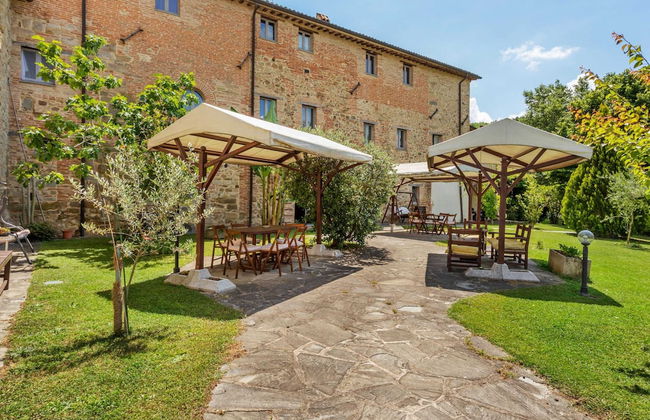 Rustic Holiday Home in Citta di Castello With Swimming Pool - Photo 75