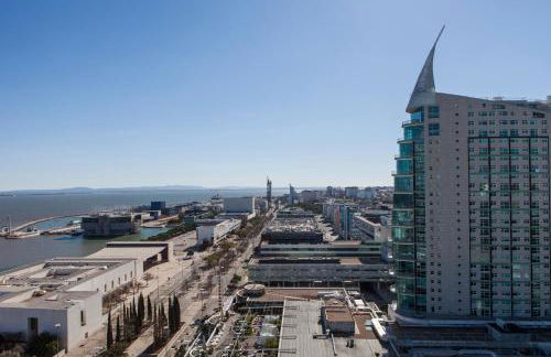 RENT4REST LISBON PARQUE DAS NAÇÕES 17Th FLOOR RIVER VIEW - Photo 40