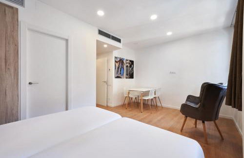 Aparthotel Augusta - Photo 30