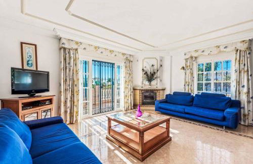 Villa Maria Isabel - Photo 18