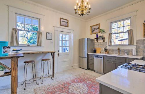 Renovated Historic Home with Yard 2 Mi to Dtwn - Foto 10