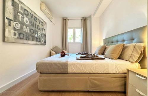 Your Poolside Paradise by the Sea - Foto 40