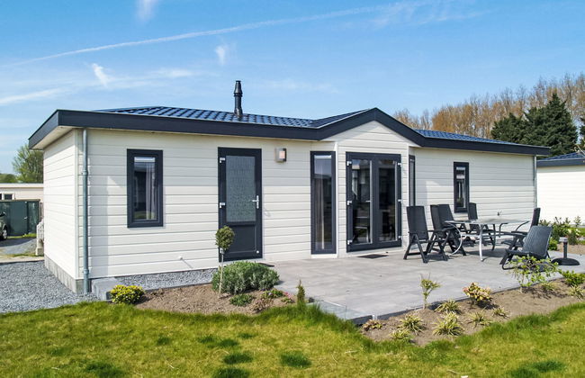 3 bedroom House in Dordrecht with swimming pool and terrace - Photo 23