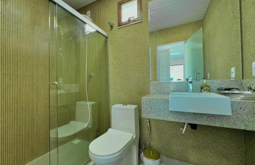 Bela acomodação em jacuipe com churrasqueira, piscina, mesa de sinuca e três quartos, dois sendo suítes! Além de muito espaço por toda a área! - Foto 17