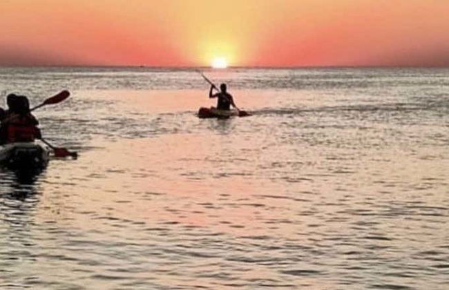 Tour en kayak al atardecer por Sidi Jmour - Foto 1