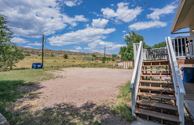 2BR Aptmt Parks Private Deck, Mountain Views! - Photo 29