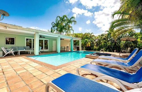 Miami Dream Home/ Pool/Jacuzzi/ Fire Pit - Foto 3