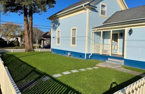 Blue Mist Victorian, 5 Bedroom 2 bath Gem - Foto 13