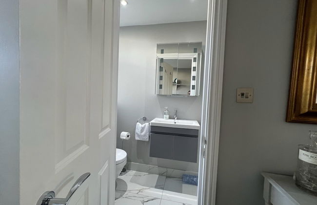 London-apartment-sleeps2-privateentrance - Foto 6