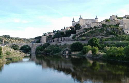 Cottage in Navas de Estena with Pool & Jacuzzi - Photo 20