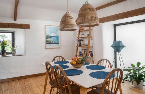 Naut Retreat, The Big Barn - Spacious & cosy cottage, walk to Porthcurno beach, Pedn Vouder & Minack Theatre - Photo 17