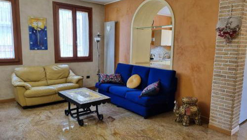 Consuelo House - Photo 4