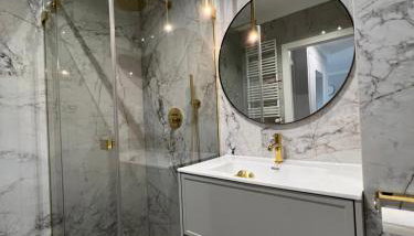 Bella Casa Luxury Apartament - Foto 3, towels, Shower