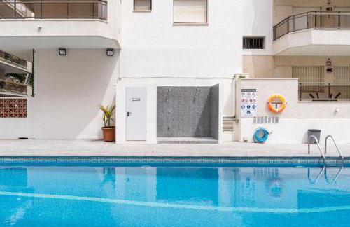 TuristMar - Amplio Apartamento en Salou con piscina, a 2 minutos de la Playa - Foto 21