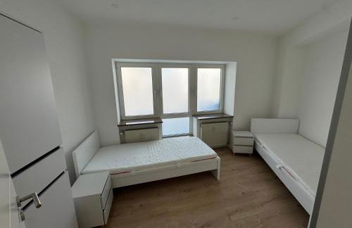Kernsanierte Monteurwohnung für 5 Personen - Foto 18