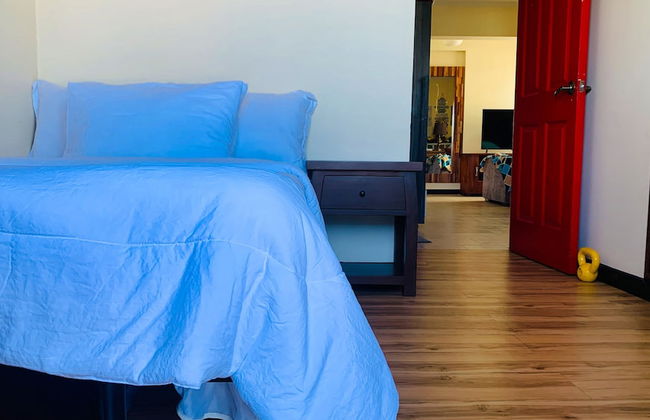 King Bed 2BR European Style City Center in Davao City Philippines - Foto 4