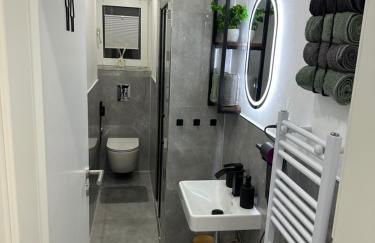 Stylish Home Theater Apartment 1 - Foto 4