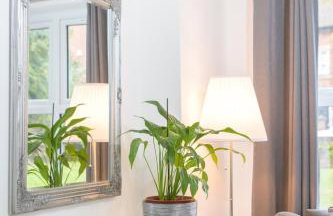 Silver Pines - 2BR - King Bed - 6 Guests - Wi-Fi - Free Parking - Foto 21