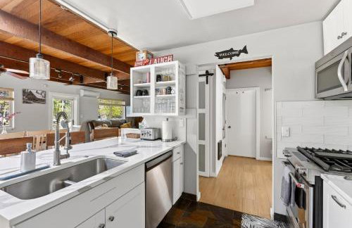 Walk to the Village, Hot Tub, SHARC pass, AC, Games, Bikes, Grill, Pet-Friendly - Foto 43