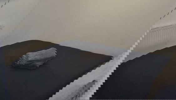 Enchanting Enfield Studio Free Parking - Foto 2, Habitación