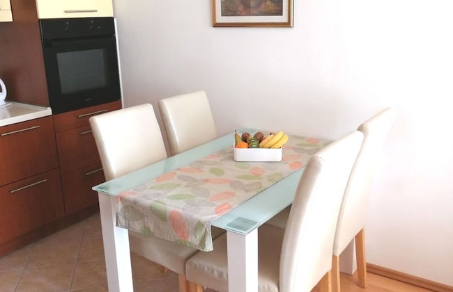 Apartment H&M - Photo 8