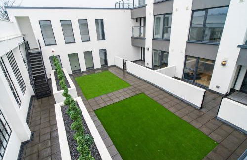 Luxe Apartments, The Moorwell, Secure Parking, - 10mins Cardiff City Ctr - Photo 45