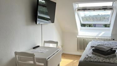 Kleine Wohnung mit Teeküche - Foto 2