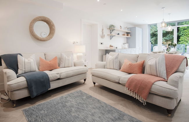 The Hideaway - 2 Bed Holiday Home - Little Haven - Photo 38