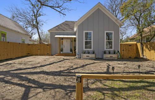 Cowboy Pool 2 mins 2 Silos & Cameron Park - Photo 29