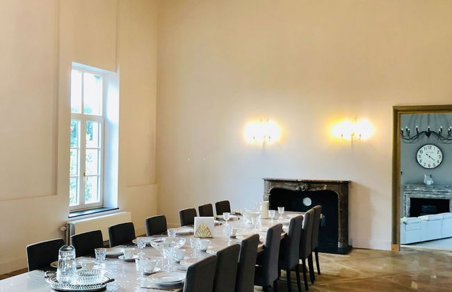 Elegant Hillside Mansion - Photo 26