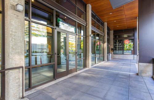 Downtown Bellevue 1BR w Lounge Gym nr Shops SEA-234 - Foto 25