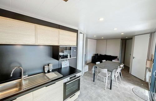 Chalet de Standing 6 Pers. à Jullouville - Piscine Chauffée, Plage à Proximité, Wi-Fi Inclus - FR-1-361-536 - Foto 5