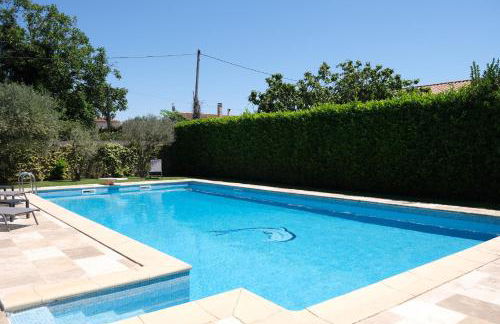 vacation rental with pool and poolhouse, close to arles in moulès- sleeps 8 - Foto 17