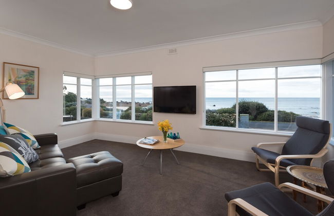 Sunrise at Penguin - Foto 1