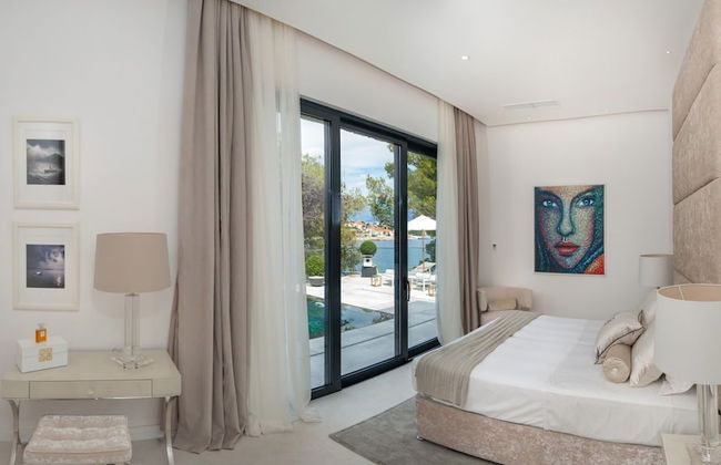 Luxury Villa Silent with Infinity Pool - Foto 17