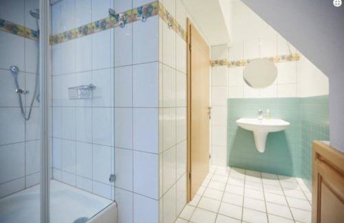 Ferienwohnung Tannen-Apotheke Zwei ab 5P mit drittem Schlafzimmer und extra Dusche WC - Foto 3