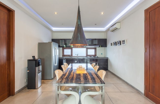 AB Villa & Apartments - Photo 17