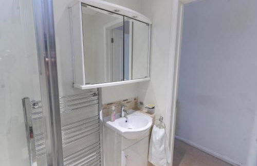 Kingsway Apartment - Photo 12