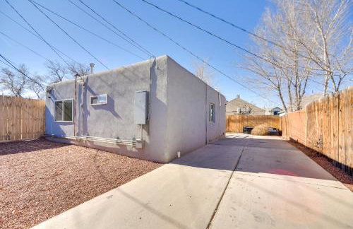 Near Old Town and UNM Home in East Downtown - Foto 18