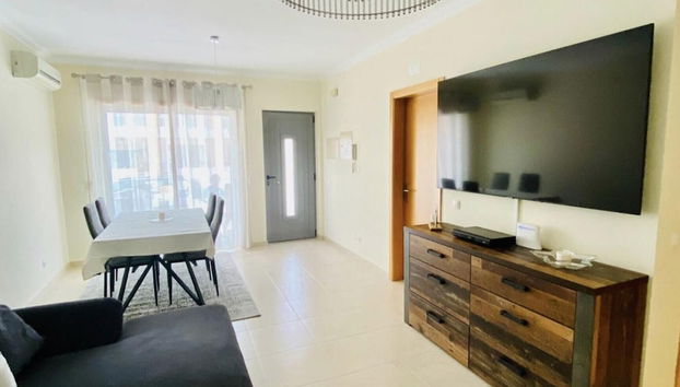 Beautiful 2-bed Villa in Albufeira - Foto 4, Habitación