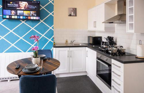 Rugby 1-BR Apt, Parking, City Centre, Sleeps 3 - Foto 39