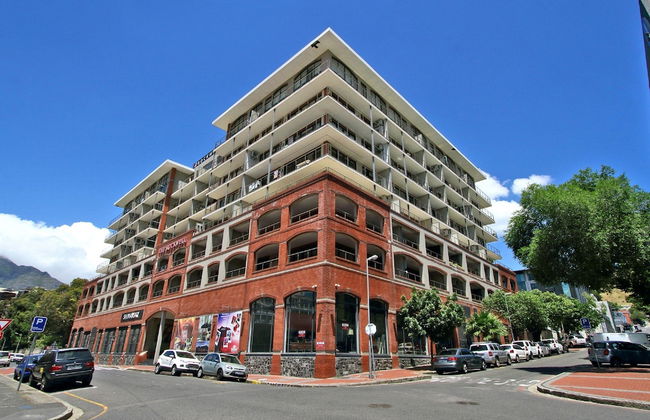 ITC Hospitality Group One Bedrooms Rockwell Building - Photo 16