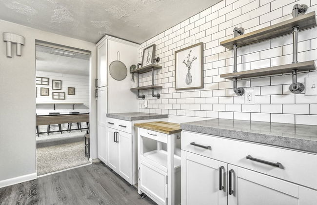 5BD Dog Friendly Family Getaway Near Downtown! - Photo 46