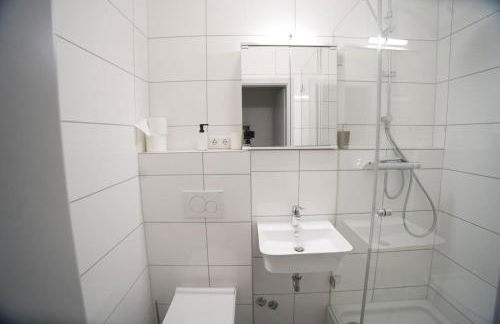 Nujen- Hotel und Apartment Stuttgart Zuffenhausen - Foto 2